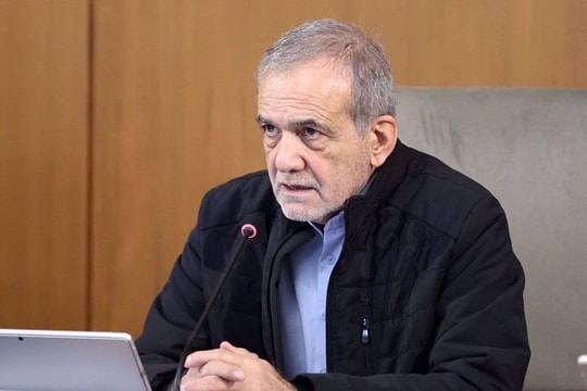Các quan chức cấp cao Iran đưa ra loạt tuyên bố cứng rắn với Mỹ