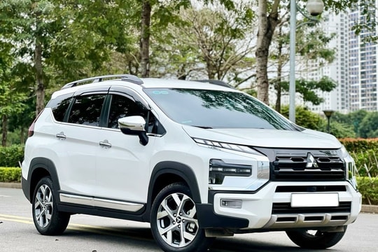Lăn bánh 13.000km, chủ xe Mitsubishi Xpander Cross quyết định cho lên ‘sàn xe cũ’ với giá ‘rẻ như cho’ cùng cam kết cứng