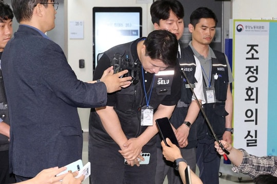 Đàm phán thất bại, 48.000 nhân viên Samsung đồng loạt đình công