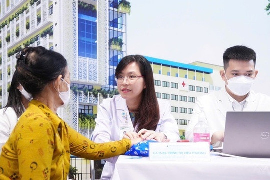 Giáo sư trẻ nhất Việt Nam ngành Y 41 tuổi ‘quê lúa’, hiện giữ chức Cục trưởng và luôn dành tâm huyết cho người bị đột quỵ