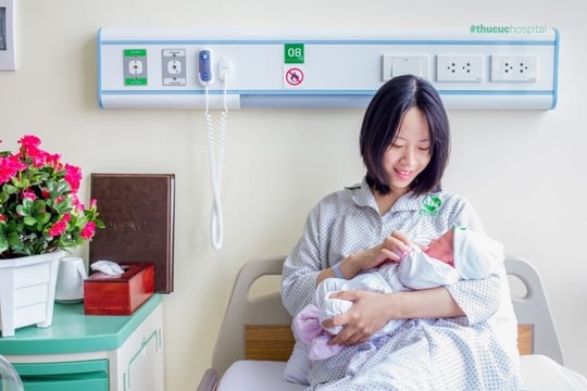 Từ 1/7: Người lao động dù nam hay nữ, khi sinh con thứ 2 cần biết điều này để không bỏ lỡ quyền lợi