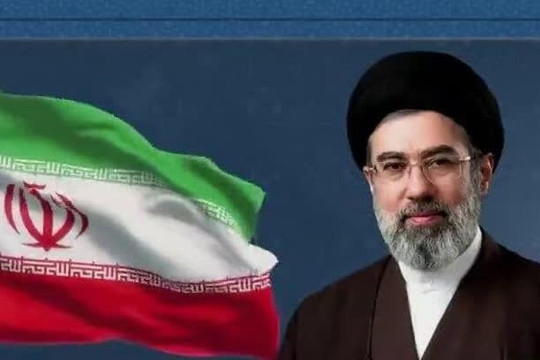 Reuters: Lãnh tụ tối cao Iran ra chỉ thị giữ uranium làm giàu