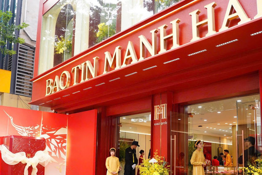 Bảo Tín Mạnh Hải thông báo tạm dừng hoạt động 1 cửa hàng: Người mua vàng lưu ý