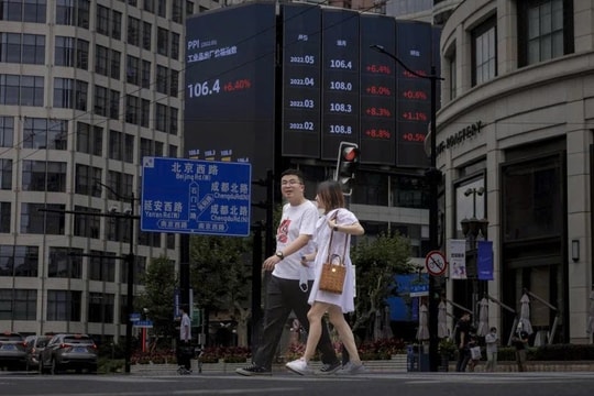 Dòng vốn ngoại ồ ạt quay lại Trung Quốc, chứng khoán hút gần 30 tỷ USD chỉ trong 1 tháng