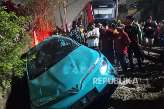 Kết luận sơ bộ: Xe VinFast không có lỗi trong vụ tai nạn đường sắt liên hoàn ở Indonesia
