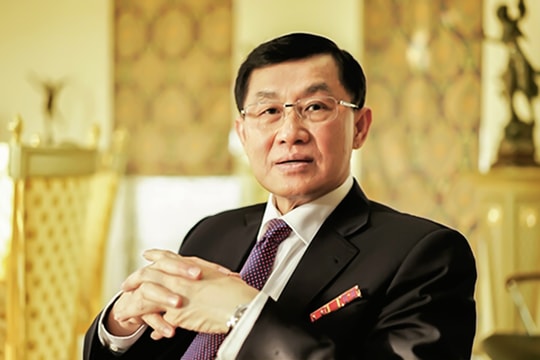 Ông Johnathan Hạnh Nguyễn: 'Với tỷ phú, vài triệu chỉ là tiền lẻ, nhưng với một bệnh nhân đó là cả gia tài'