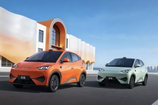 ‘Kình địch’ của Hyundai i10 giá chỉ 270 triệu, hỗ trợ lái thông minh, 4 phiên bản tùy chọn, khách Việt xem là ưng ngay