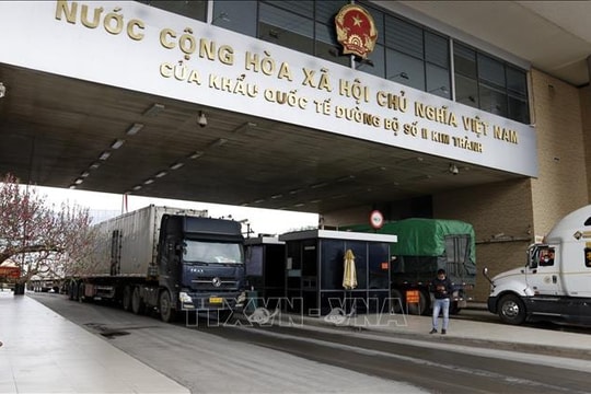 Trung Quốc 'làm khó' hàng xuất khẩu của Việt Nam, Bộ Công thương cảnh báo rủi ro cho doanh nghiệp