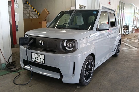 Xe điện mini Honda Super-One gây sốt: Giá rẻ giật mình chỉ từ 180 triệu đồng, tầm hoạt động 274km, có sạc nhanh, 4 chỗ ngồi rộng rãi, có thể về Việt Nam