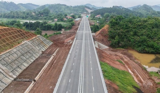 Tuyến cao tốc hơn 11.000 tỷ đồng do Tập đoàn Đèo Cả thi công dự kiến hoàn thành trước 3 tháng