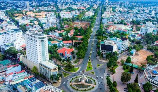 Tỉnh lớn thứ 3 Việt Nam sẽ có thêm 5 tuyến cao tốc, nghiên cứu mở đường sắt kết nối 'rừng - biển'