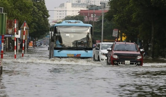 Hà Nội nghiên cứu mô hình thành phố bọt biển để giảm ngập đô thị
