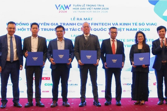 Ra mắt Hội đồng chuyên gia giải quyết tranh chấp fintech và kinh tế số