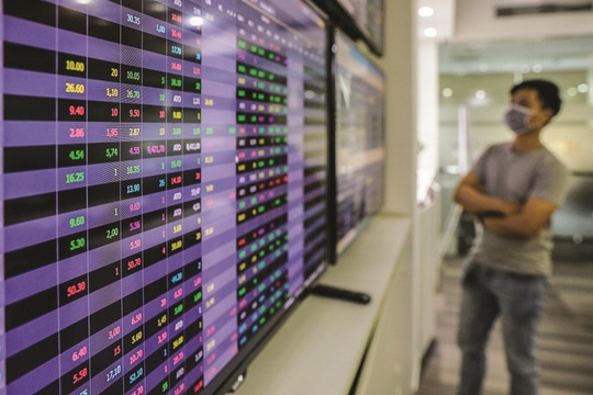 VFS: Thị trường đang trong giai đoạn nhạy cảm, VN-Index có thể lùi về mốc 1.800