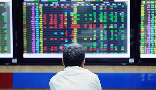 FTSE mở cửa nhưng tiền lớn chưa vào, 71% quỹ thị trường mới nổi vẫn đứng ngoài cổ phiếu Việt Nam
