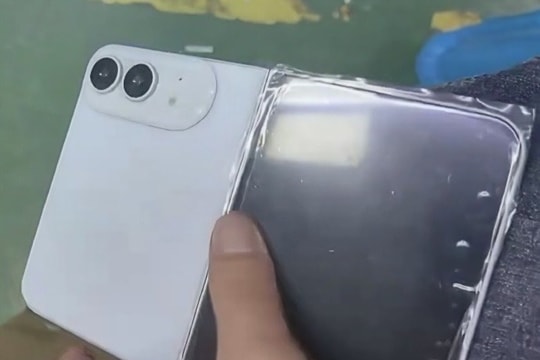 Ảnh mới nhất của iPhone gập khiến giới công nghệ bàn tán