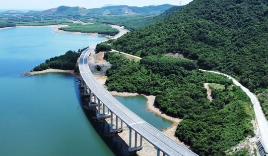 Chỉ 5 năm nữa, Việt Nam sẽ hoàn thành toàn bộ việc mở rộng trục cao tốc huyết mạch Bắc - Nam