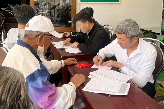 Mỗi Đảng viên được nhận 7.590.000 đồng, áp dụng từ tháng 7/2026: Ai được hưởng và cần đạt điều kiện gì?