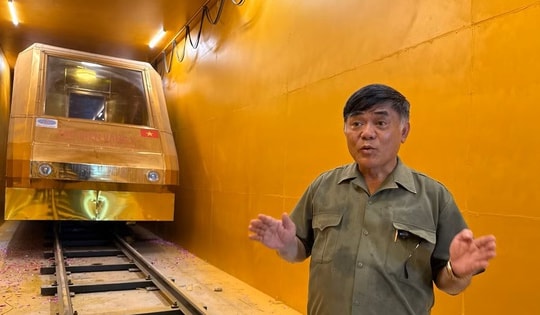 Đại gia Đường ‘bia’ chính thức khánh thành đoàn tàu điện dát vàng đầu tiên tại Thủ đô, sức chứa lên đến hơn 100 người