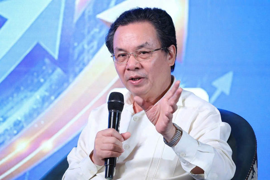 GS.TS Hoàng Văn Cường: Xuất khẩu khó bứt phá, tiêu dùng tăng chậm, chỉ có thể kỳ vọng vào đầu tư