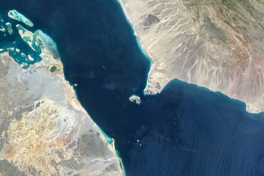Iran dọa phong toả eo biển Bab al-Mandab nếu Israel tiếp tục leo thang căng thẳng