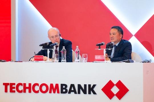 CEO Techcombank: Giá dầu trên 100 USD/thùng có thể kéo tăng trưởng GDP Việt Nam xuống 5,5%