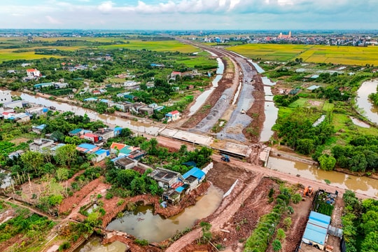 Thành phố nhỏ nhất Việt Nam thu hồi đất của hơn 6.000 hộ dân, nhường chỗ làm dự án hơn 200.000 tỷ