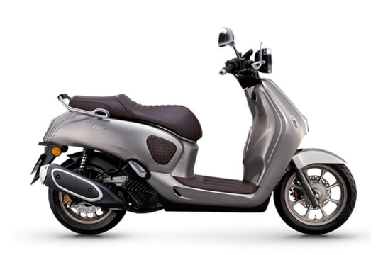 Honda NWF150 ra mắt: Đưa radar điểm mù và camera hành trình lên xe ga 150cc, giá chỉ 58 triệu đồng đe dọa vị thế của các 'đàn anh'