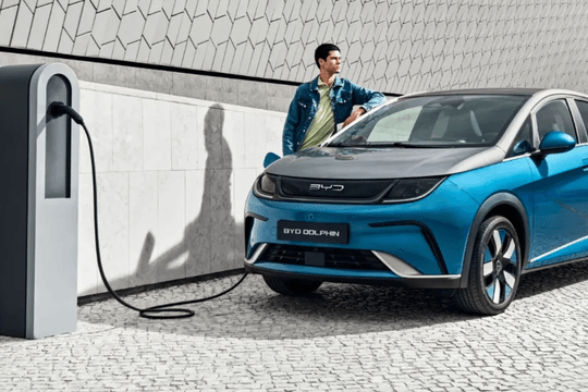 BYD rót 60.000 tỷ đồng xây mạng lưới sạc 5 phút tại châu Âu, tăng tốc cuộc đua với Tesla