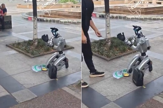 Robot quỳ gối xin tiền giữa phố Trung Quốc, còn có cả mã QR để ‘nhận chuyển khoản’