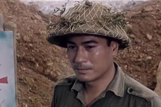 NSND 'đào hoa nhất màn ảnh Việt' mang quân hàm Thượng tá: Có hàng trăm người tình trên phim từ Nam ra Bắc, ngoài đời chung thuỷ với mối tình đầu năm 18 tuổi