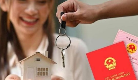 Từ giờ, sống chung nhưng chưa đăng ký kết hôn có được cùng đứng tên sổ đỏ không?