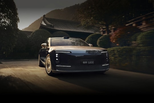 Maextro S800 lộ diện: Nước cờ siêu sang của Huawei đe dọa Maybach