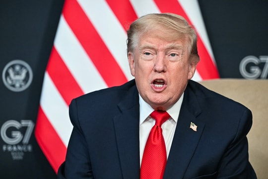 Tin đồn Mỹ rót 300 tỷ USD vào Iran gây chấn động, ông Trump nói gì?