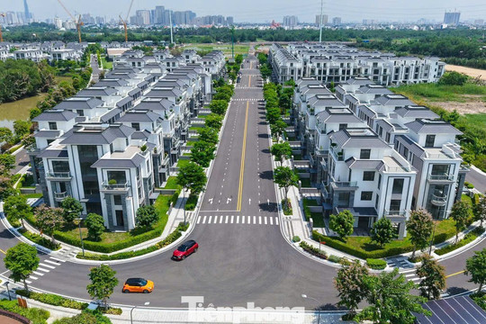 Nguồn cung 'vắng bóng' nhà ở cho giới bình dân