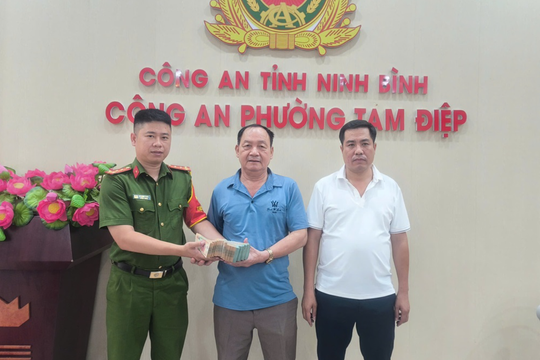 Phát hiện chiếc cặp chứa 500 triệu đồng tiền mặt trên Đại lộ: Công an lập tức xác minh, mời ông Nguyễn Đức Hy, 67 tuổi lên làm việc