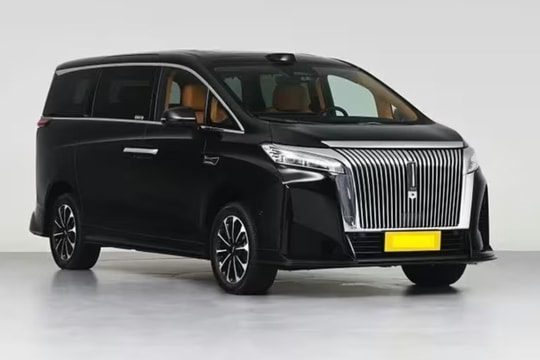 Ra mắt mẫu xe MPV 7 chỗ mới: Dài hơn 5m, khoang thương gia với gầm SUV, đi gần 1.000km không cần đổ xăng, giá chỉ hơn 1 tỷ đồng