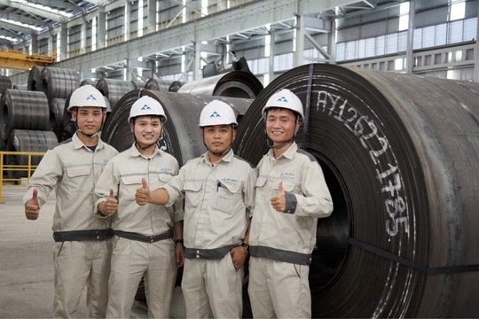 Hòa Phát (HPG) chế tạo thành công thép đặc chủng đầu tiên tại Việt Nam, phục vụ sản xuất ô tô và công nghiệp nặng
