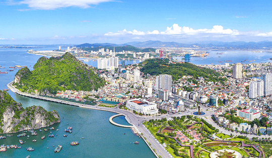 Tỉnh có đường bờ biển dài thứ 3 Việt Nam đã đáp ứng đầy đủ 7/7 tiêu chuẩn thành phố trực thuộc Trung ương
