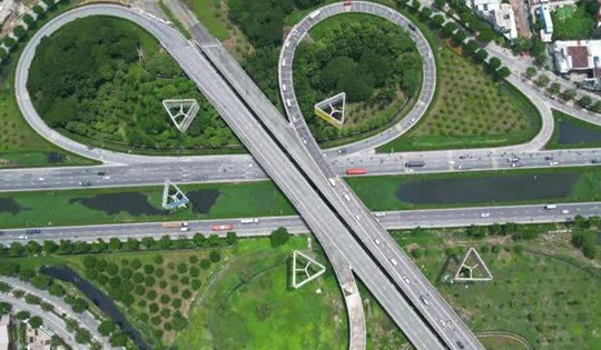 Siêu đô thị giàu nhất Việt Nam sắp có thêm 2 con đường 23.600 tỷ kết nối tỉnh biên giới