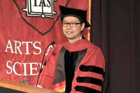 Trượt toàn bộ đại học trong nước, chàng trai khiến Harvard phải 'trải thảm đỏ'
