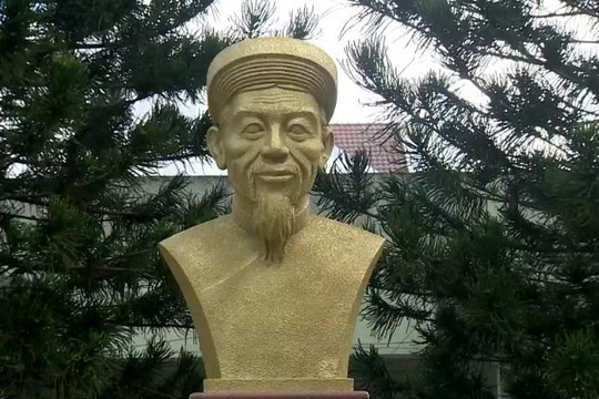 Nhà thơ Việt Nam được UNESCO công nhận Danh nhân Văn hóa Thế giới: Tác giả của truyện thơ dài hơn 2.000 câu, được dịch ra nhiều thứ tiếng