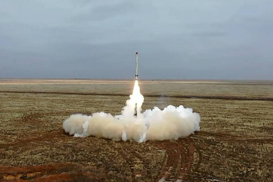 Nga - Ukraine 'ăn miếng trả miếng' trên không