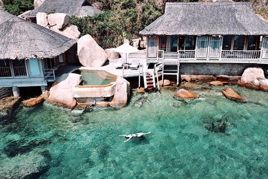Việt Nam có điểm đến được báo Anh ca ngợi 'lãng mạn top 2 châu Á': Cách Nha Trang 60km, biệt lập như 'ốc đảo' giữa biển khơi
