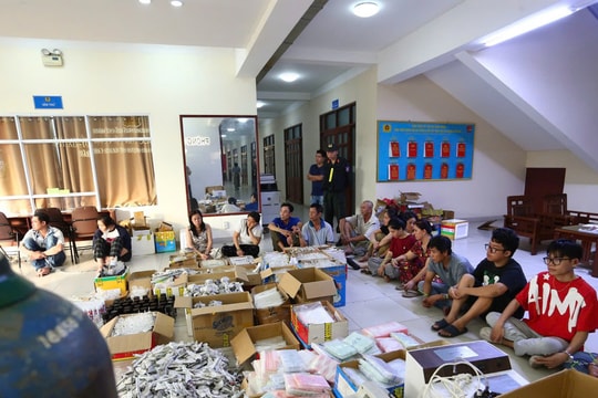 Đánh sập xưởng sản xuất dụng cụ phục vụ sử dụng ma túy quy mô ‘khủng’