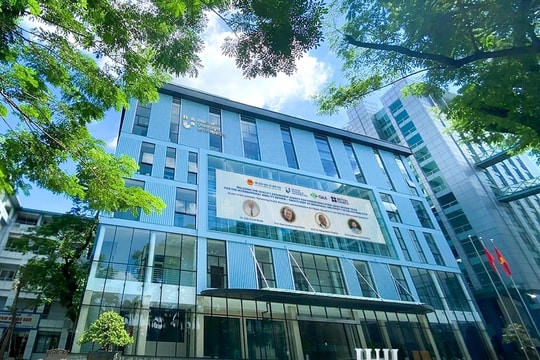 Trường ĐH công lập Việt Nam đầu tiên đạt chuẩn kiểm định QAA của Vương quốc Anh: Có 85 GS và PGS, hơn 40% giảng viên đạt trình độ Tiến sĩ, quy mô đào tạo 43.000 sinh viên