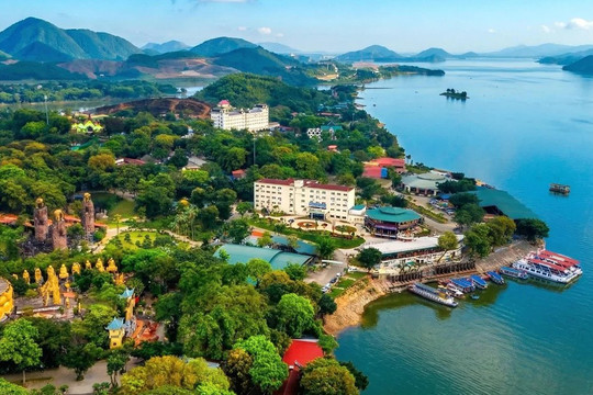 Đề xuất thu hồi gần 145ha đất làm khu đô thị tại nơi vừa dừng dự án tâm linh cao nhất thế giới của Việt Nam