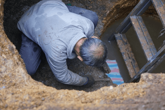 Phong tỏa khẩn cấp kho tiền cổ nặng 5,6 tấn lớn nhất lịch sử dưới nền nhà một người dân, truy tìm danh tính chủ sở hữu