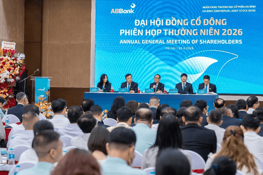 Cổ phiếu ngân hàng tăng 200% sau hơn một năm, vừa được tự doanh gom hơn 20 triệu đơn vị