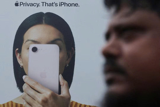 Apple mở điều tra khẩn sau vụ rò rỉ hồ sơ iPhone 18 Pro trên ‘web đen’